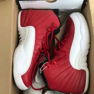 Brand new jordan’s never worn. wrong size